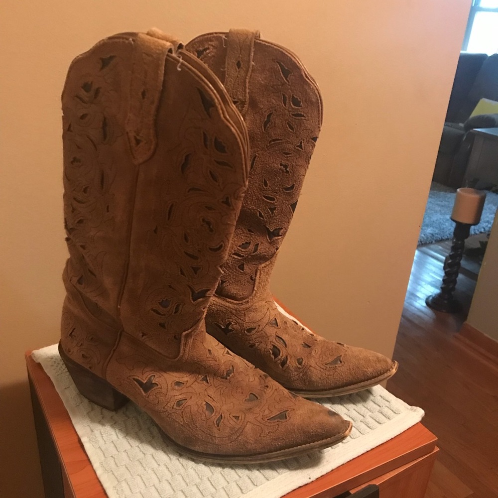 Women’s western boots